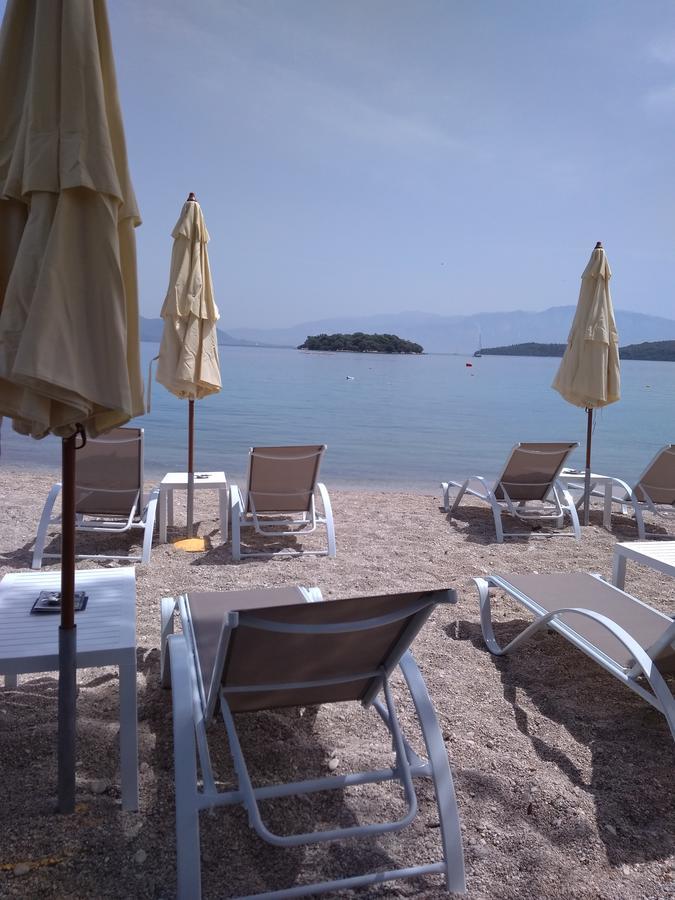 Palmyra Beachfront